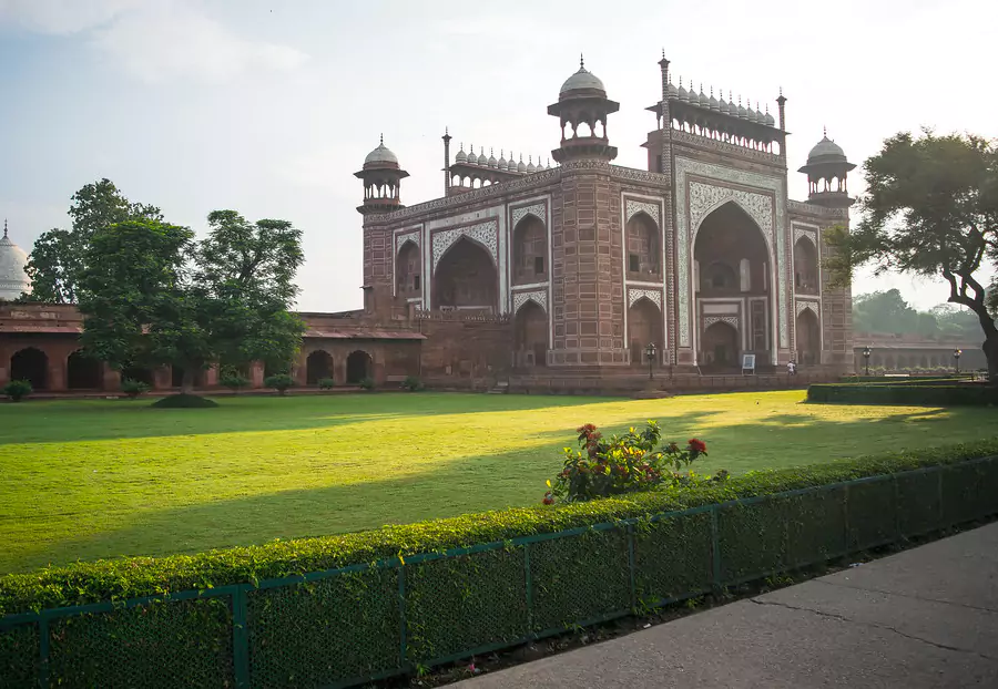Discover Agra Beyond the Taj: Lesser-Known Monuments